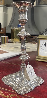 Lot 400 - A PAIR OF GEORGE III CAST SILVER 'ROCOCO' CANDLESTICKS