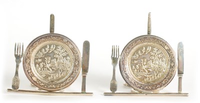 Lot 330 - A PAIR OF LATE 19TH CENTURY SILVER WILLOW PATTERN PLATE MENU HOLDERS