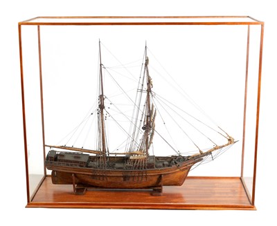 Lot 621 - A LARGE 19TH CENTURY SHIPS MODEL