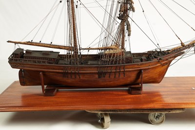Lot 621 - A LARGE 19TH CENTURY SHIPS MODEL