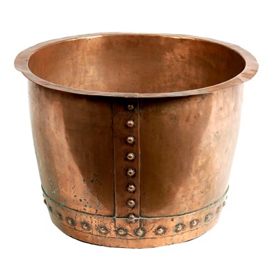 Lot 539 - A LARGE 19TH CENTURY COPPER LOG BIN