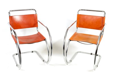 Lot 931 - A MATCHED PAIR OF 20TH CENTURY LUDWIG MIES VAN DER ROHE MR20 TAN LEATHER AND CHROME ARMCHAIRS