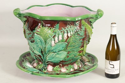 Lot 37 - A 19TH CENTURY OVERSIZED MINTON MAJOLICA JARDINIERE ON STAND
