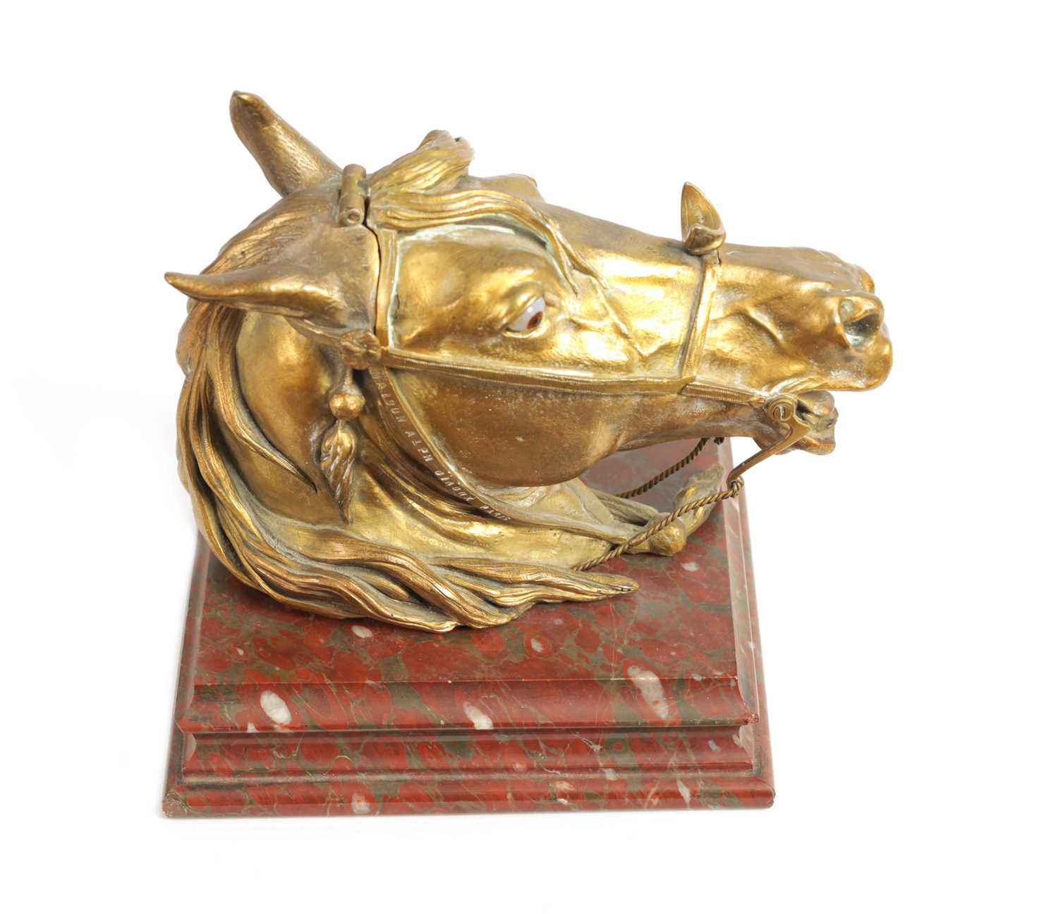 Lot 580 - MAISON ALPH GIROUX, PARIS (1799 - 1881). A 19TH CENTURY GILT BRONZE INKWELL FORMED AS A HORSES HEAD