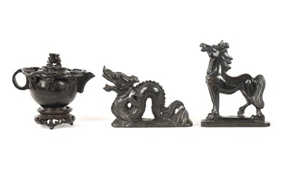 Lot 150 - THREE PIECES OF CHINESE CARVED BLACK HARDSTONE SCULPTURE