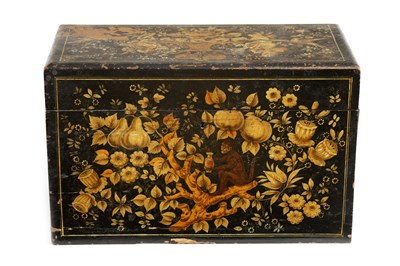 Lot 885 - A 19TH CENTURY FRENCH LACQUER WORK LIDDED DECANTER BOX