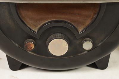 Lot 601 - A 1930’S EKOC TYPR A.C. 76 SUPERHET RADIO