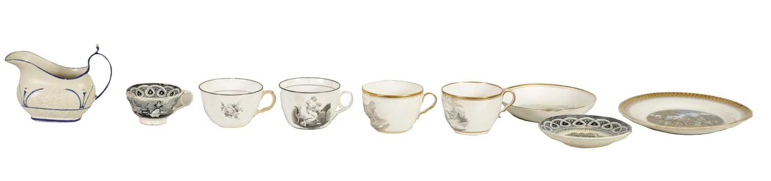 Lot 67 - A COLLECTION OF VARIOUS 19TH CENTURY PORCELAIN AND OTHER WARES