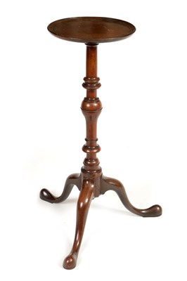 Lot 986 - A GEORGE II MAHOGANY CANDLE STAND