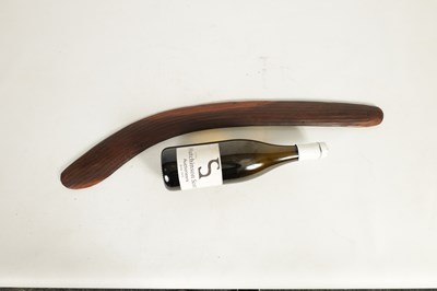 Lot 364 - A 19TH CENTURY CHIP CARVED HARDWOOD AUSTRALIAN BOOMERANG