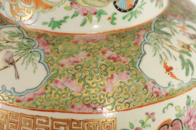 Lot 208 - A LARGE 19TH CENTURY CHINESE CANTON FAMILLE ROSE PORCELAIN VASE