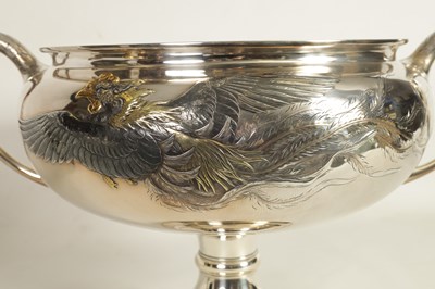 Lot 130 - A FINE AND LARGE JAPANESE SILVER AND MIXED METAL BOWL BY AMETANI YUMIN