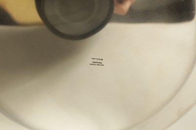 Lot 130 - A FINE AND LARGE JAPANESE SILVER AND MIXED METAL BOWL BY AMETANI YUMIN