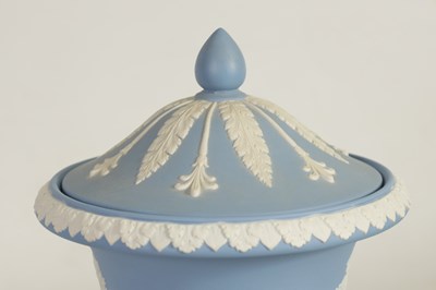 Lot 78 - A WEDGWOOD JASPERWARE CAMPANA SHAPED VASE AND COVER