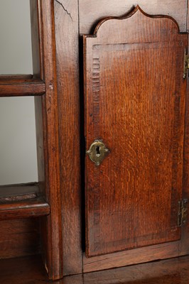 Lot 922 - A GOOD GEORGE III OAK SHROPSHIRE DRESSER AND RACK OF FINE COLOUR AND PATINA