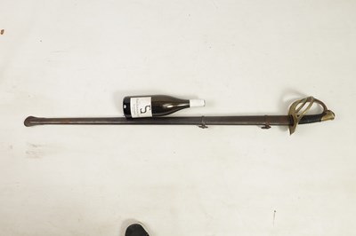 Lot 370 - AN EARLY 19TH CENTURY FRENCH CAVALRY SWORD CARSIASS