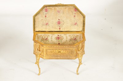 Lot 527 - A 19TH CENTURY FRENCH ORMOLU JEWELLERY CASKET