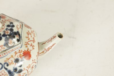 Lot 111 - A 18TH CENTURY CHINESE IMARI SMALL TEAPOT AND COVER