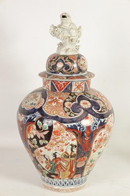 Lot 66 - A 19TH CENTURY JAPANESE IMARI LARGE INVERTED BALUSTER VASE AND COVER