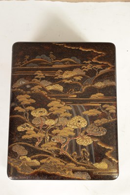 Lot 174 - A FINE JAPANESE MEIJI PERIOD RAISED LACQUER WORK BOX