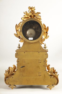 Lot 709 - A 19TH CENTURY FRENCH ORMOLU LARGE MANTEL CLOCK