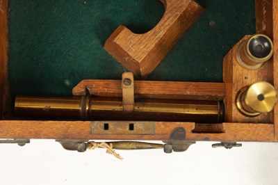 Lot 404 - HEATH & CO. LONDON. A LATE 19TH CENTURY BRASS FRAMED SEXTANT IN ORIGINAL MAHOGANY BOX