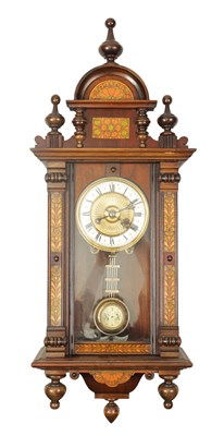 Lot 823 - A SMALL LATE 19TH CENTURY SPRING DRIVEN VIENNA STYLE WALL CLOCK