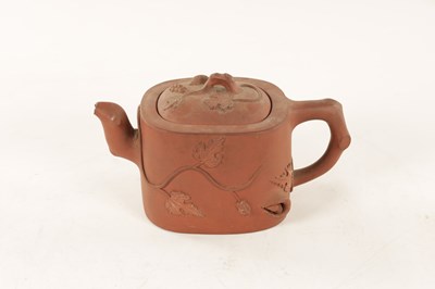 Lot 176 - A CHINESE TERRACOTTA TEAPOT