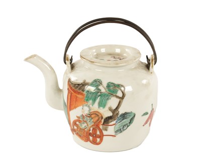 Lot 245 - A 19TH CENTURY CHINESE  FAMILLE ROSE PORCELAIN TEAPOT