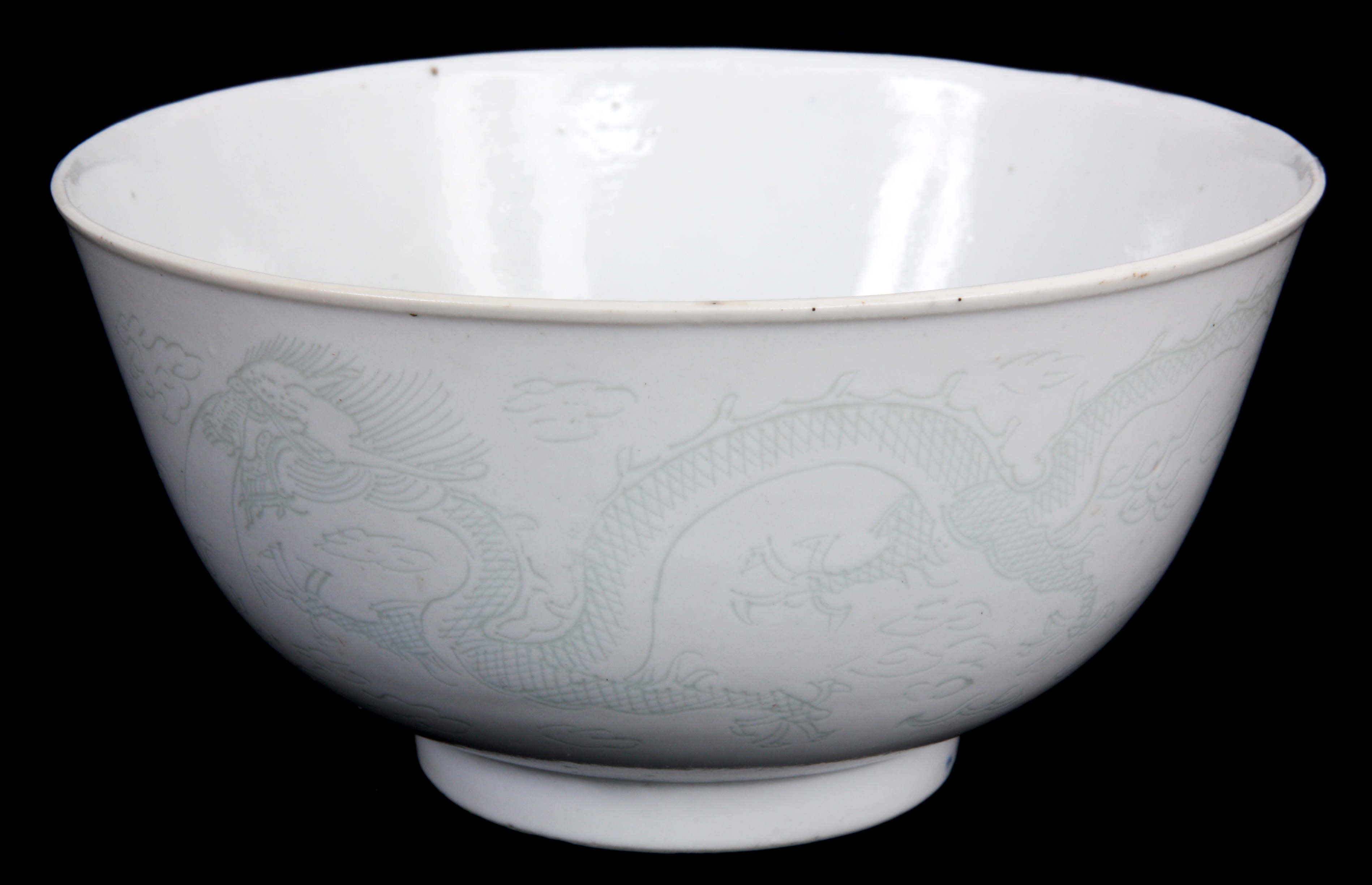 Lot 186 A CHINESE WHITE PORCELAIN RICE BOWL with