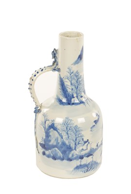 Lot 174 - A 19TH CENTURY CHINESE BLUE AND WHITE BOTTLE