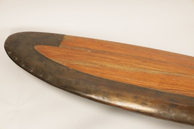 Lot 86 - AN EARLY 20TH CENTURY WW1 PROPELLER BLADE