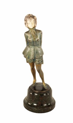 Lot 646 - AN ART DECO COLD-PAINTED BRONZE AND IVORY FIGURE OF A YOUNG LADY