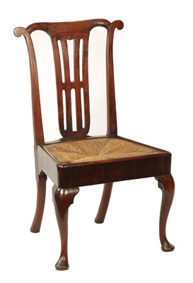 Lot 87 - A MID 18TH CENTURY WALNUT COUNTRY SIDE CHAIR