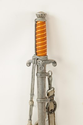 Lot 460 - A GERMAN ARMY (HEER) PARADE DAGGER