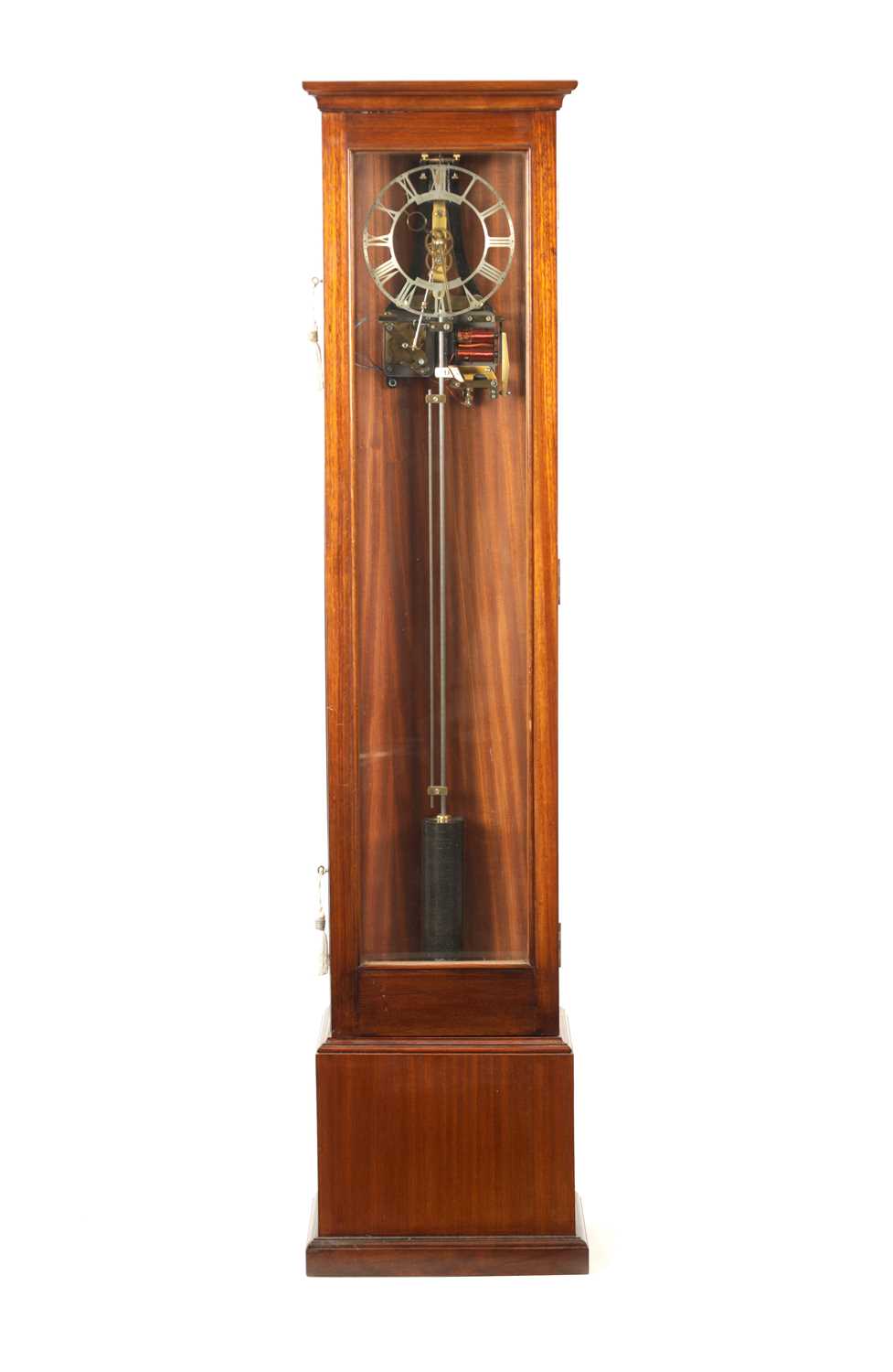 Lot 921 - JOHN WILDING, PETWORTH. A 20TH CENTURY ELECTRIC REGULATOR MASTER CLOCK