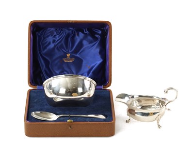 Lot 433 - A GEORGE VI CASED PLAIN SILVER PORRINGER AND SPOON