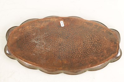 Lot 539 - AN ARTS AND CRAFTS CORNISH PLENISHED COPPER TRAY BY J&F POOL HAYLE
