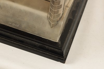 Lot 444 - AN EXTREMELY RARE ENGLISH SILVER ART DECO MODEL OF THE SULEMANKI HEADWORKS