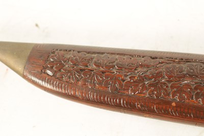 Lot 457 - AN EARLY 20TH CENTURY INDIAN BOWIE KNIFE