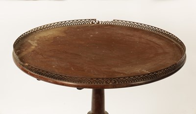 Lot 1240 - AN UNUSAL GEORGE III TILT TOP MAHOGANY CHIPPENDALE STYLE TILT-TOP TRIPOD TABLE