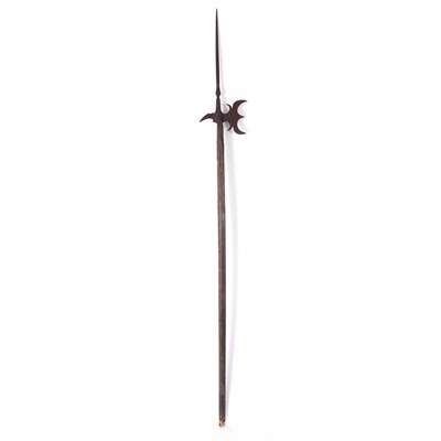 Lot 320 - A LATE 16TH/EARLY 17TH CENTURY GERMAN HALBERD