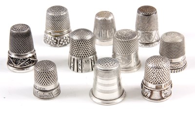 Lot 282 - A SELECTION OF 10 SILVER THIMBLES of various...