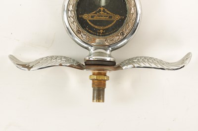 Lot 73 - A WINGED BOYCE MOTO METER RADIATOR CAP/CAR MASCOT