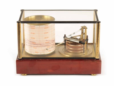 Lot 1047 - AN UNUSUAL EARLY 20TH CENTURY MINIATURE ELECTRIC BAROGRAPH