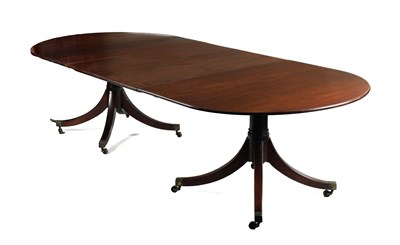Lot 851 - AN EARLY GEORGE III TWIN PEDESTAL MAHOGANY D-END DINING TABLE