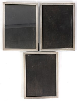 Lot 303 - A PAIR OF GEORGE V LARGE RECTANGULAR SILVER...