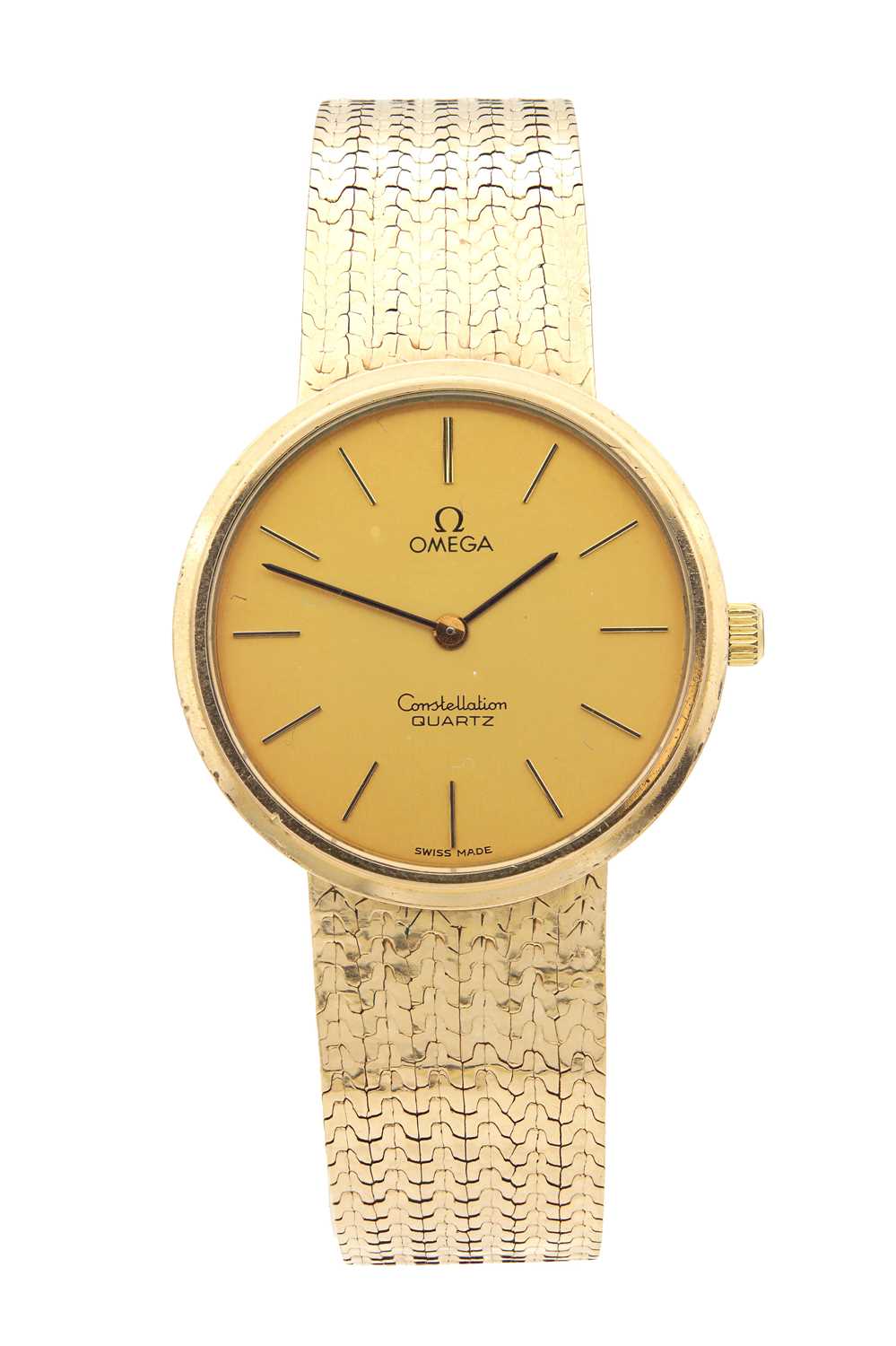 Lot A 9CT GOLD OMEGA CONSTELLATION GENTLEMAN'S QUARTZ WRISTWATCH ON A MILANESE STYLE BRACELET WITH LADDER CLASP