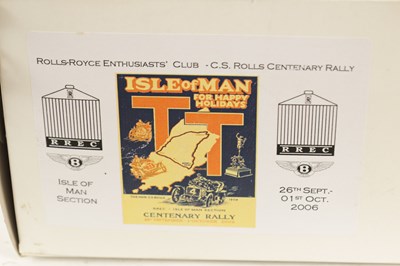 Lot 8 - A MODERN LIMITED EDITION CERAMIC MODEL OF A 1906 ROLLS ROYCE BY JULIA ELLIOTT