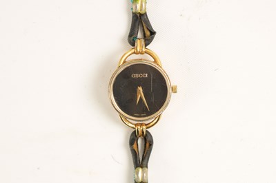 Lot 93 - A LADIES GUCCI WATCH